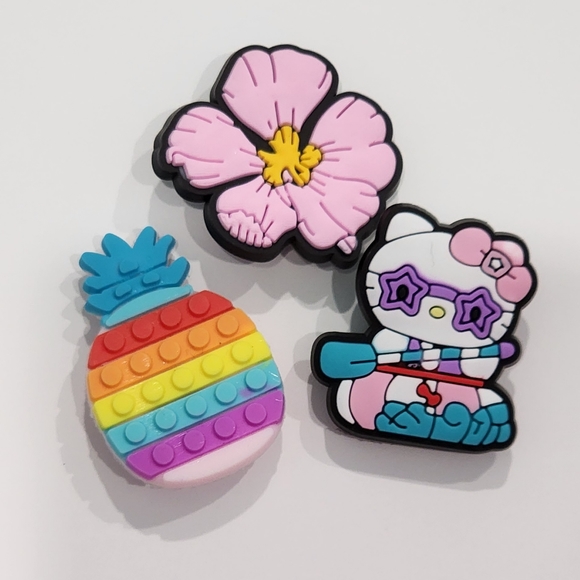 Shoe Charms Sanrio Hello Kitty Tropical Adventure Set of 3 - Picture 2 of 2